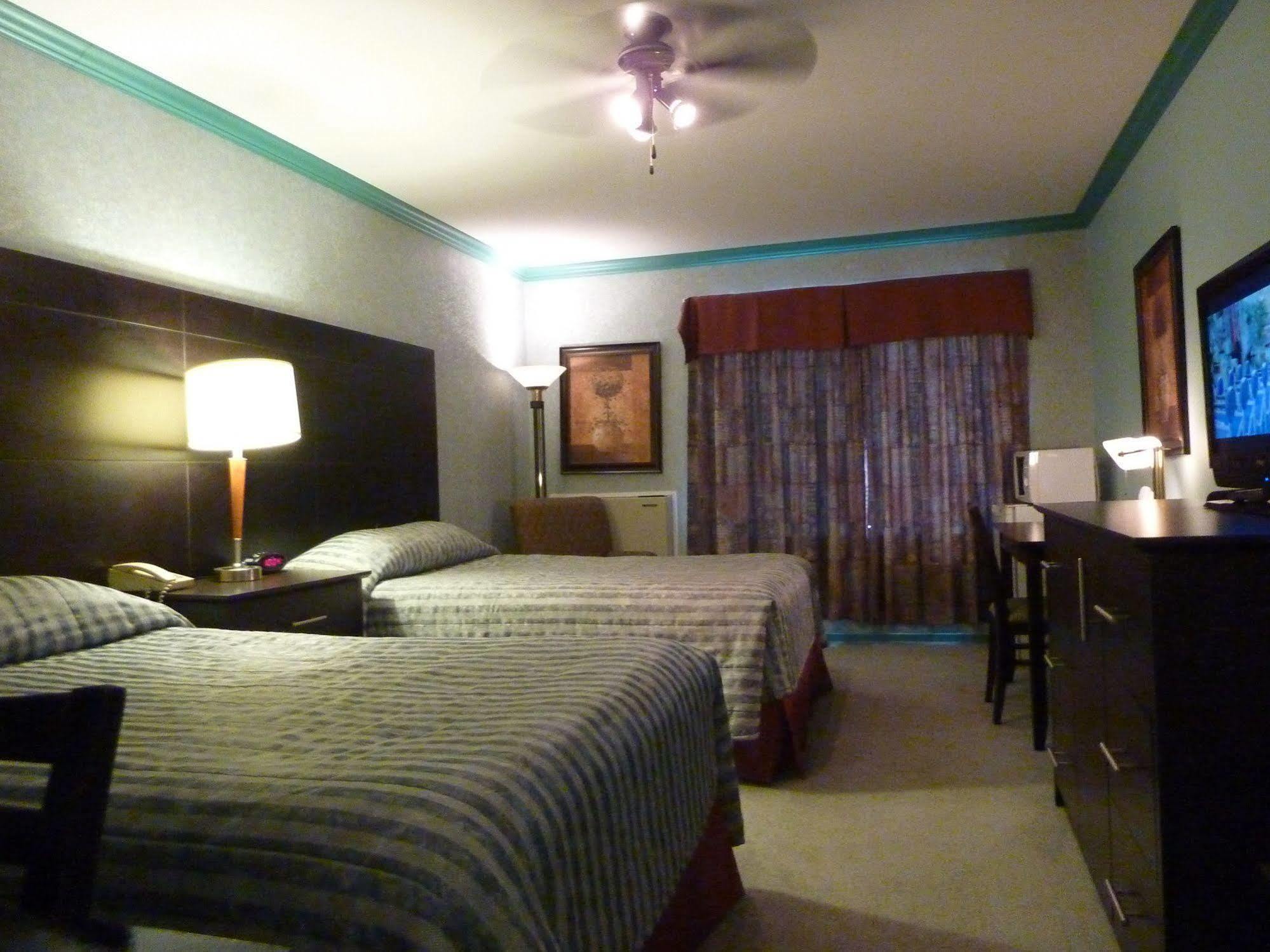 Hotel Manoir Becancourt 3*