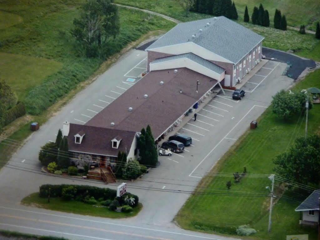 Hotel Manoir Becancourt Becancour